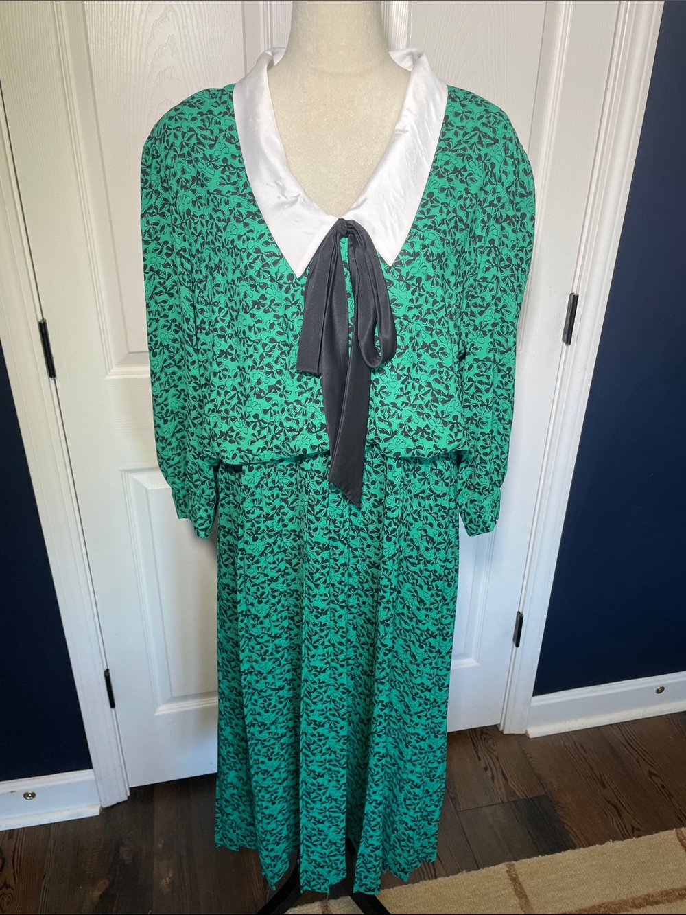 Vintage BGB Green Bows Secretary Dress White Statement Collar Bow Sz XL